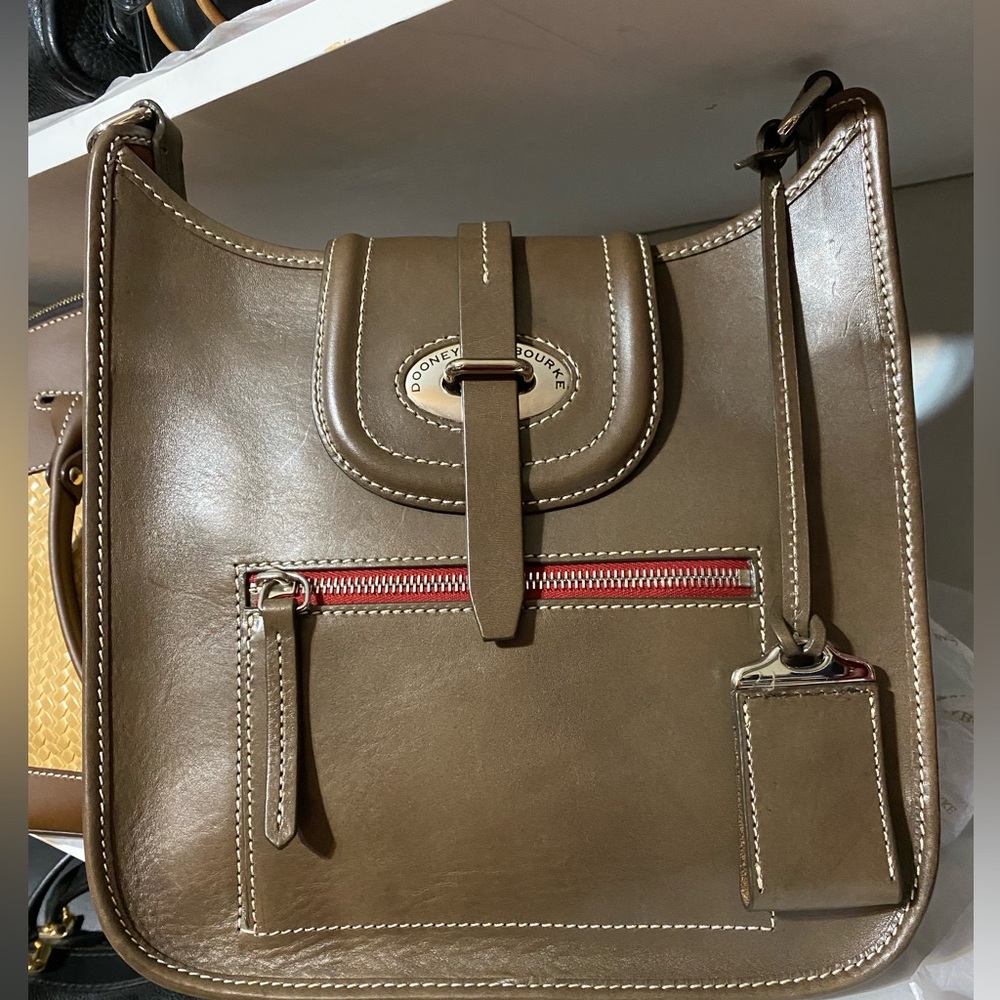 Dooney & Bourke Florentine Toscana Front Zip Crossbody NEW & RARE